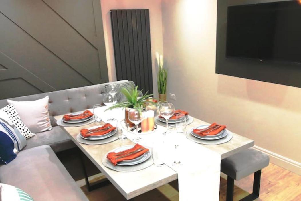 Xxhot Tubxx 4Bed Semi, Sleeps 8, 2 Bathrooms Blackpool Exteriör bild